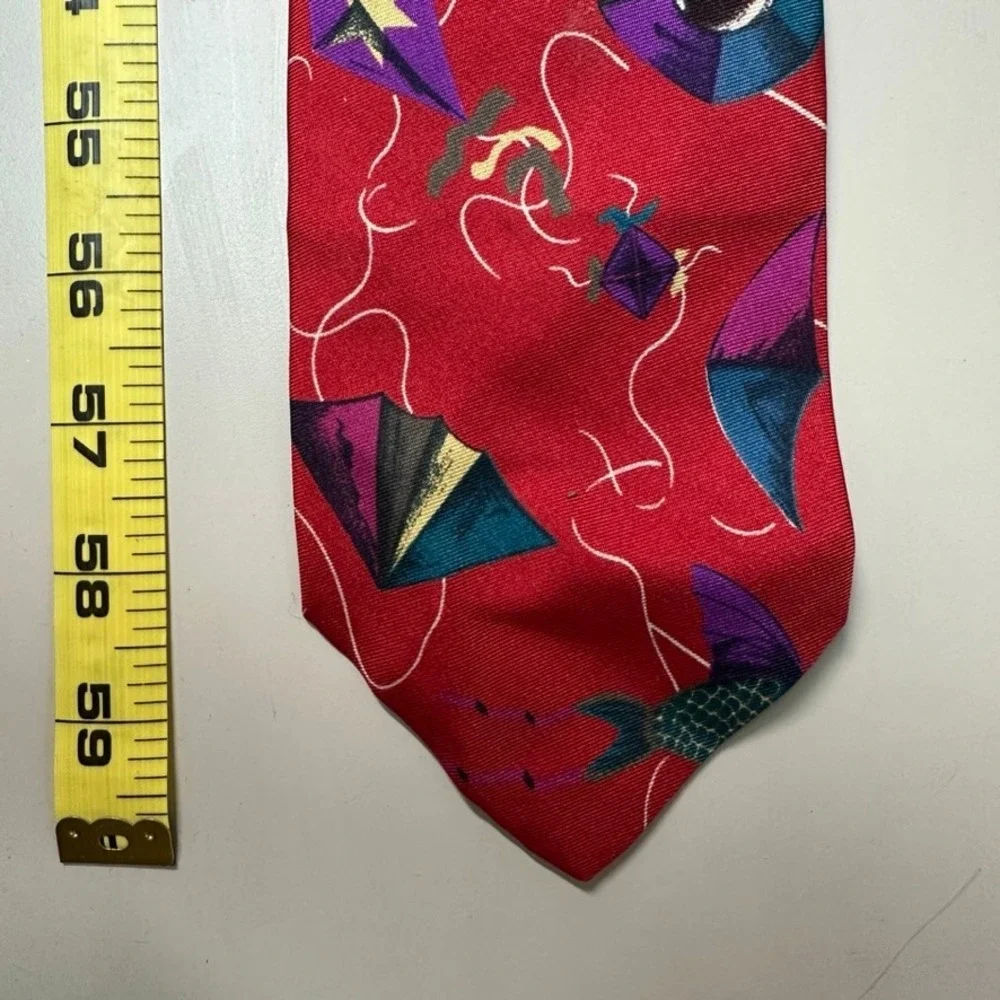Brooks Brothers Makers Silk Tie Red Geometric Kite Abstract Pattern Mens USA